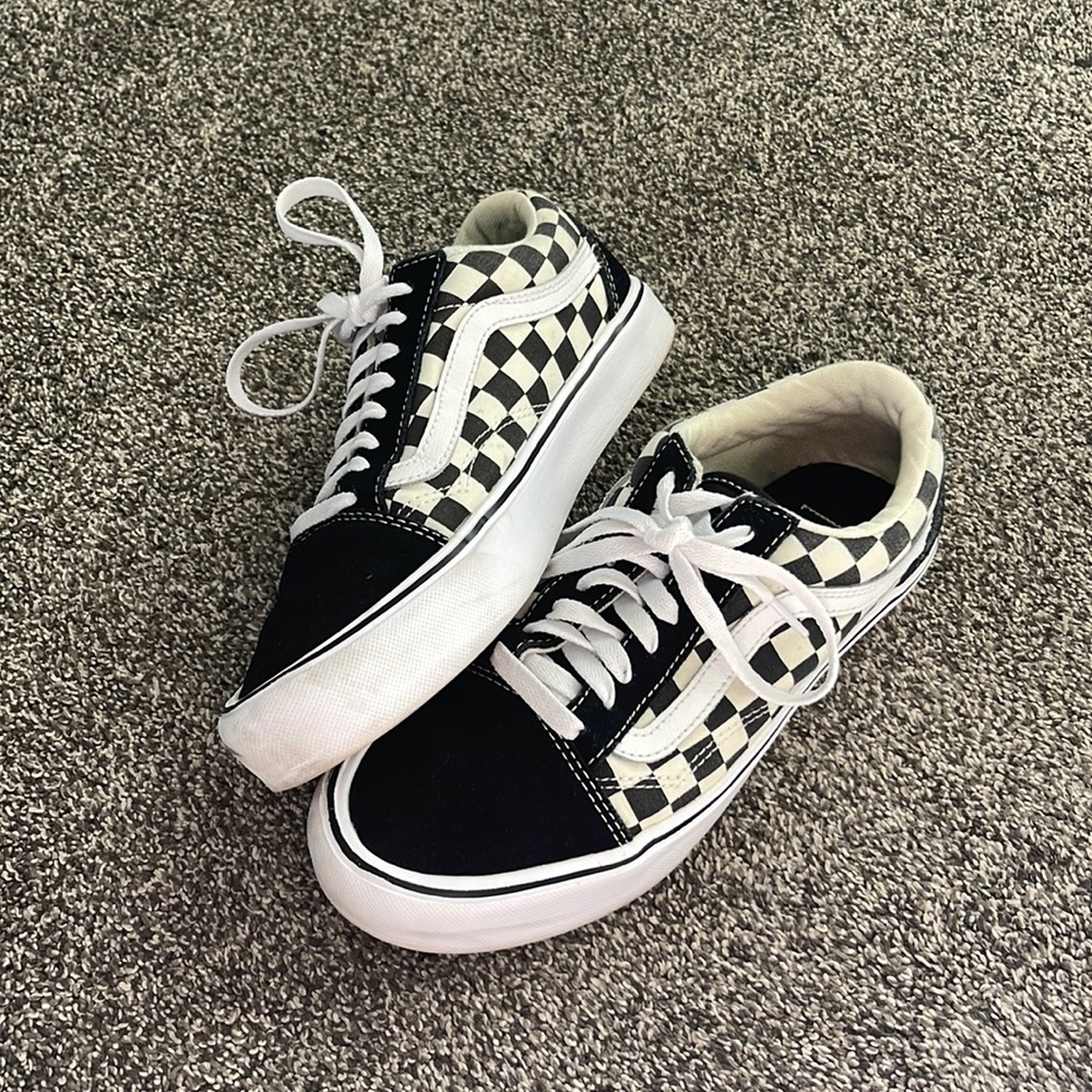 Old school checker vans ultra Cush